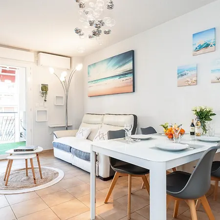 Intercontinental Superbe Avec Piscine Готель типу 