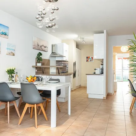 Intercontinental Superbe Avec Piscine Готель типу 