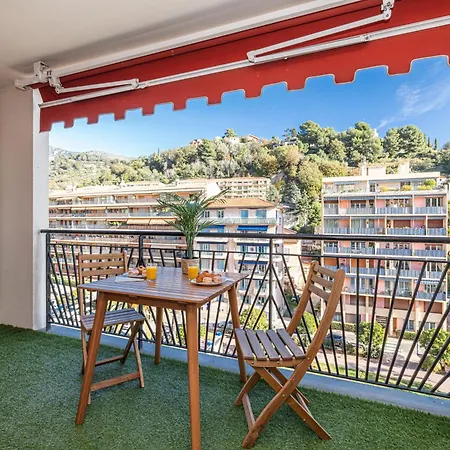 Intercontinental Superbe Avec Piscine Bed & Breakfast