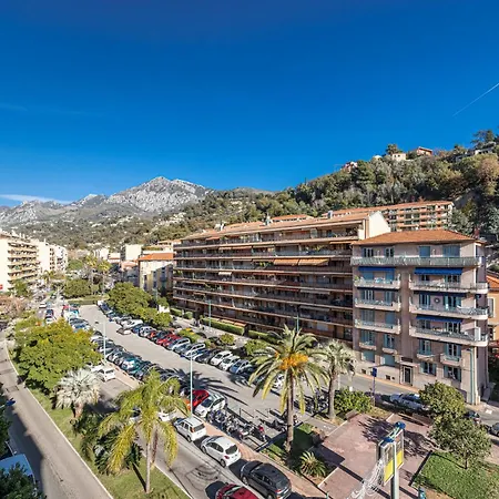 Bed & Breakfast Intercontinental Superbe Avec Piscine