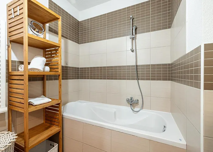 Intercontinental Superbe Avec Piscine 4* Menton