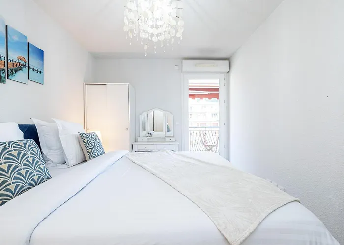 Intercontinental Superbe Avec Piscine 4* Menton