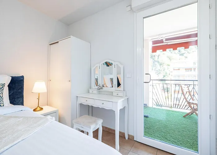 Intercontinental Superbe Avec Piscine 4* Menton